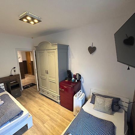 Hotel Waldhorn Штутгарт Экстерьер фото
